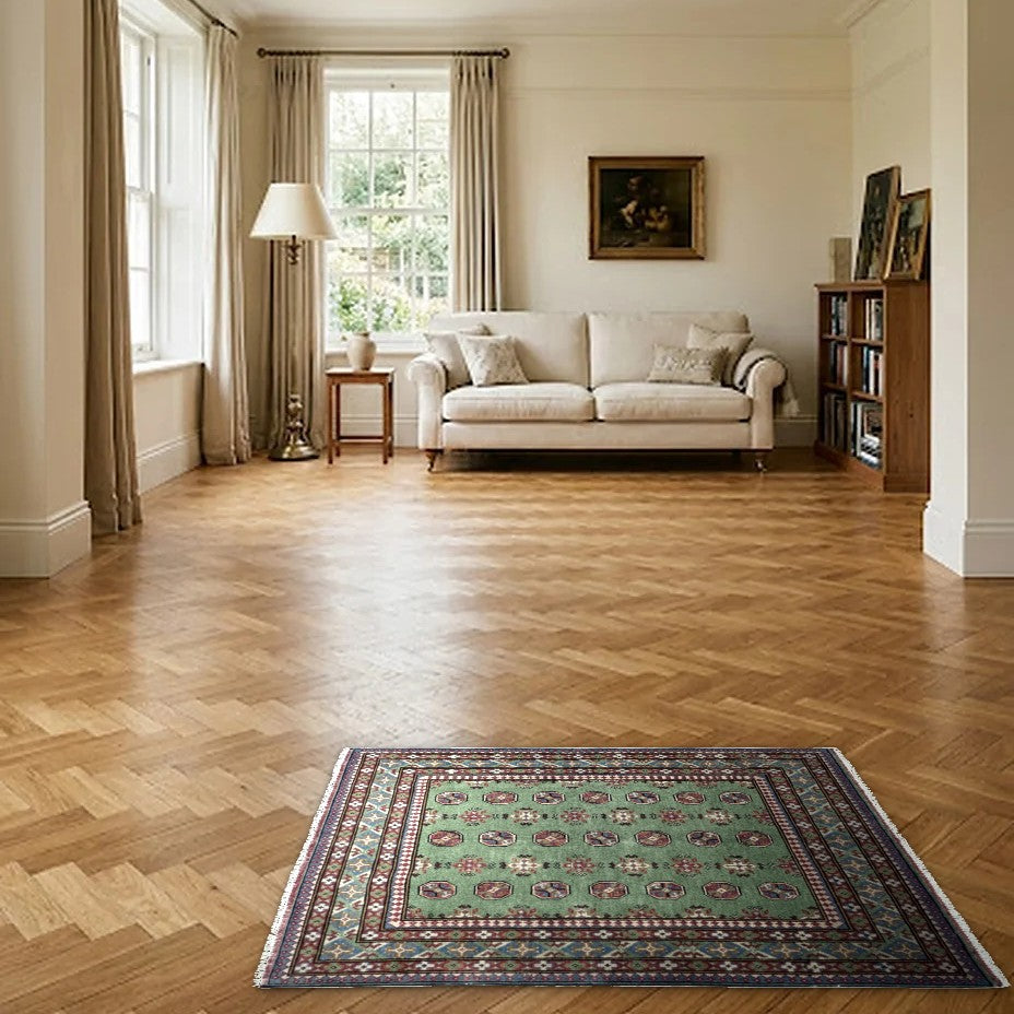 Room view: the rug on the floor of a furnished room