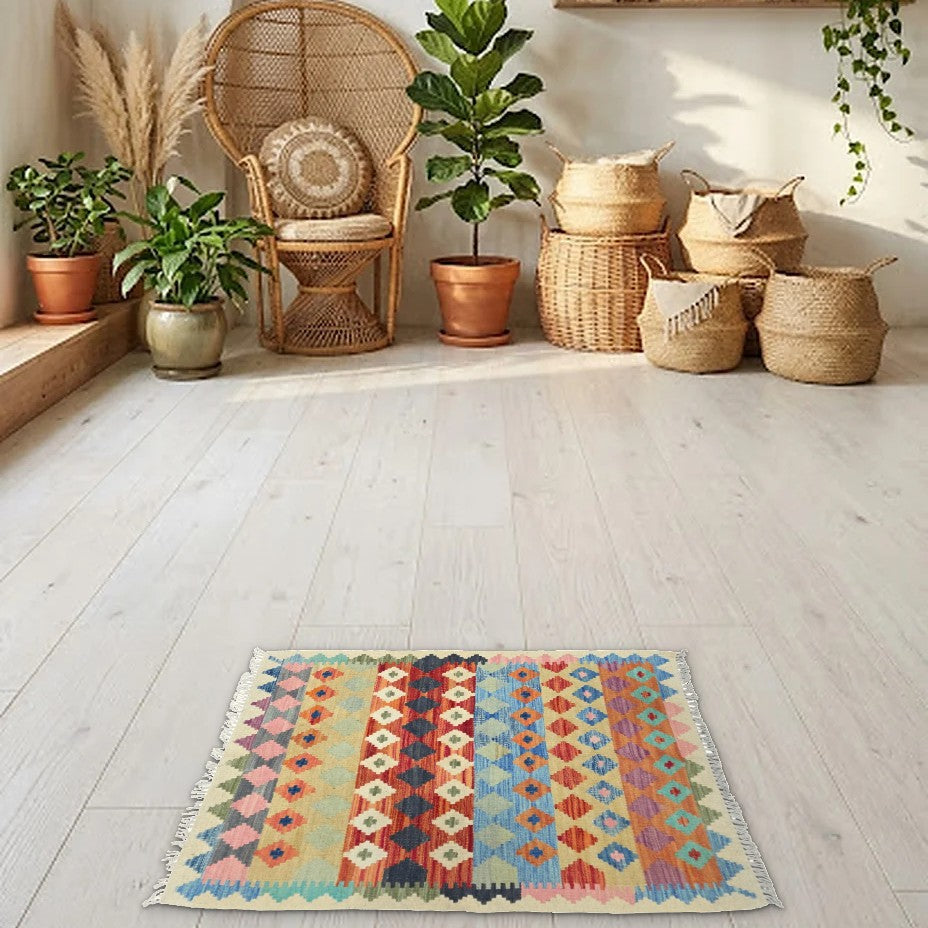 Room view: the rug on the floor of a furnished room