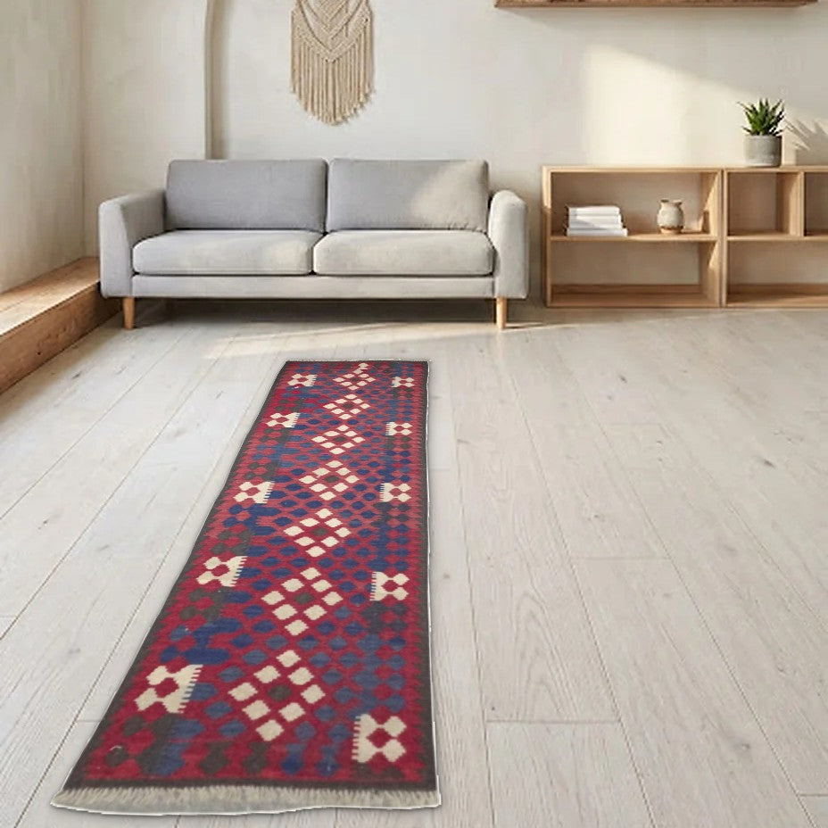 Room view: the rug on the floor of a furnished room
