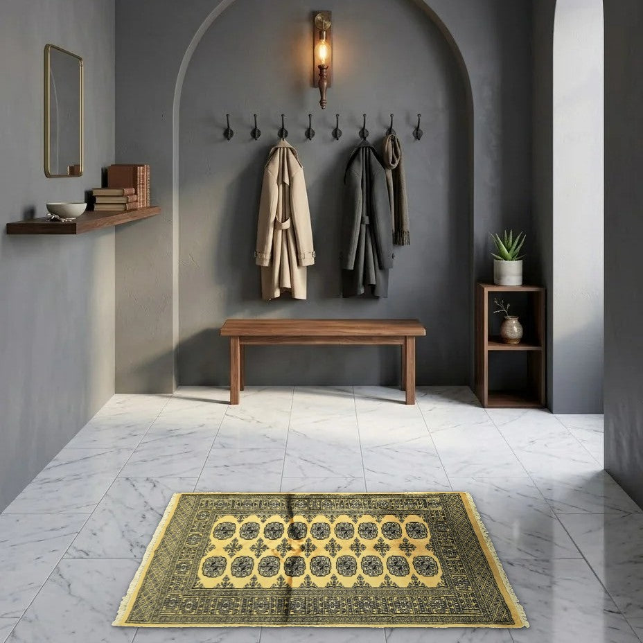 Room view: the rug on the floor of a furnished room