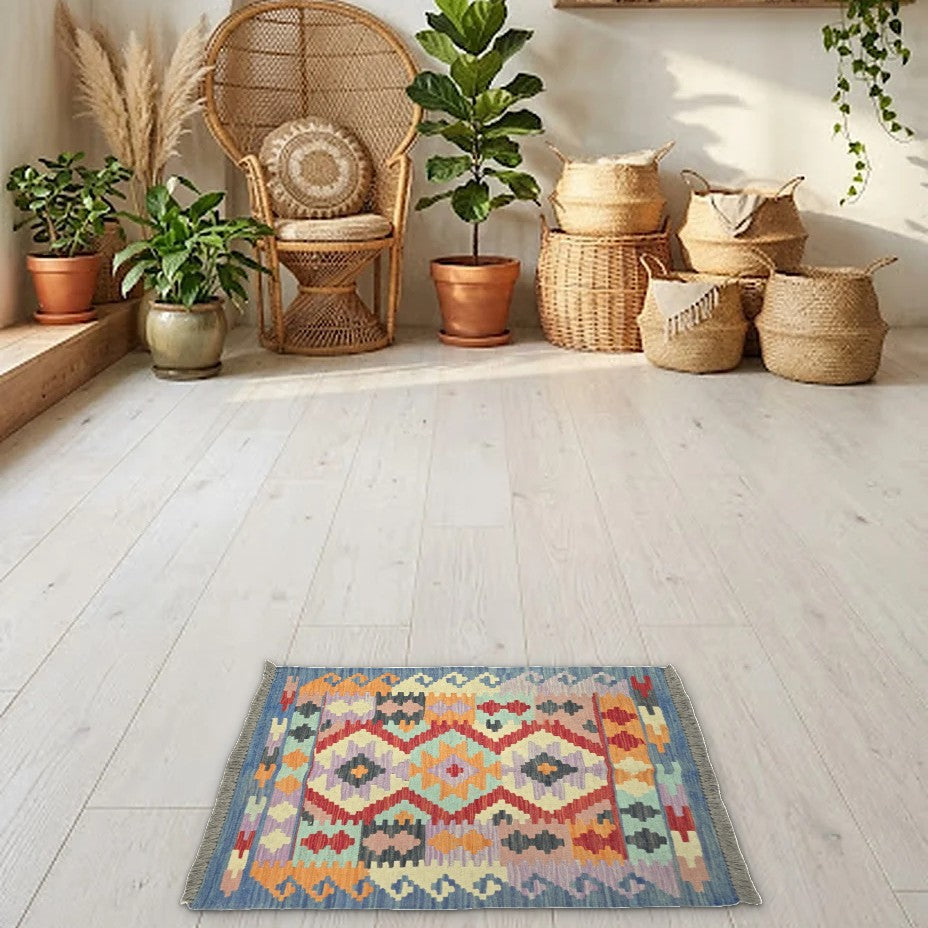 Room view: the rug on the floor of a furnished room