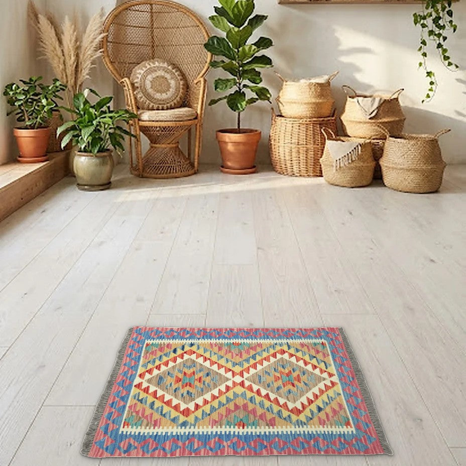 Room view: the rug on the floor of a furnished room