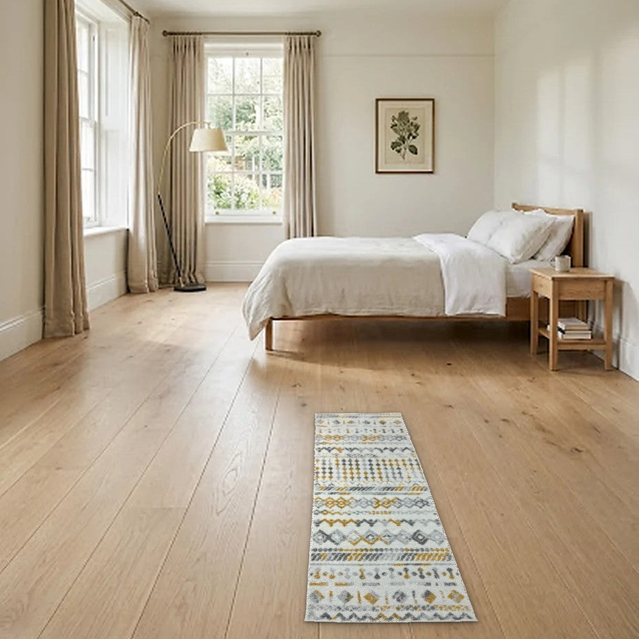 Room view: the rug on the floor of a furnished room