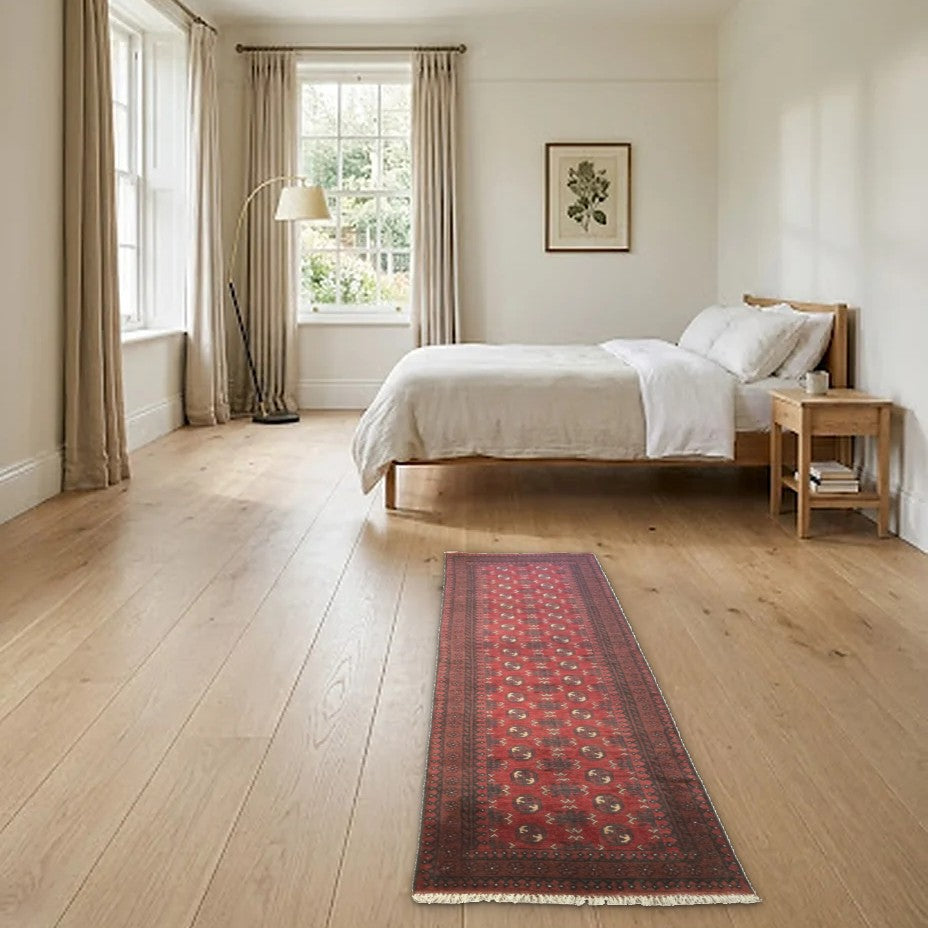 Room view: the rug on the floor of a furnished room