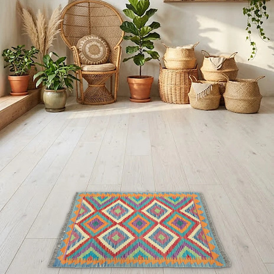 Room view: the rug on the floor of a furnished room