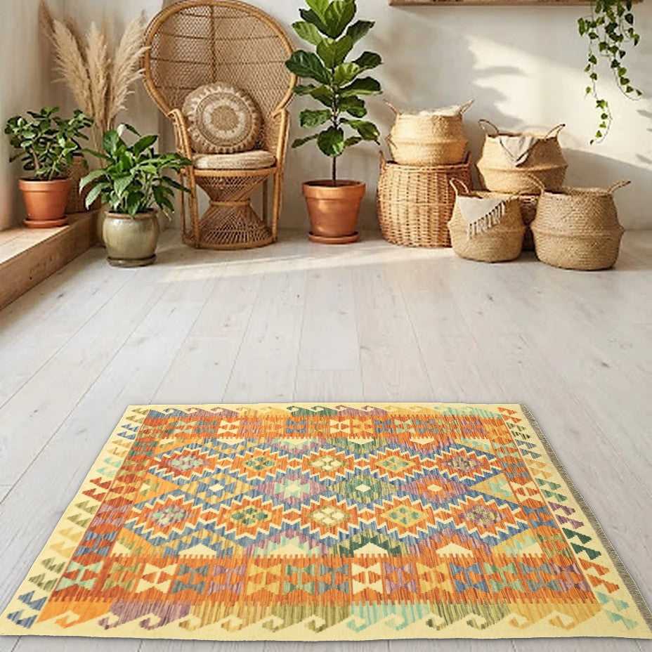 Room view: the rug on the floor of a furnished room