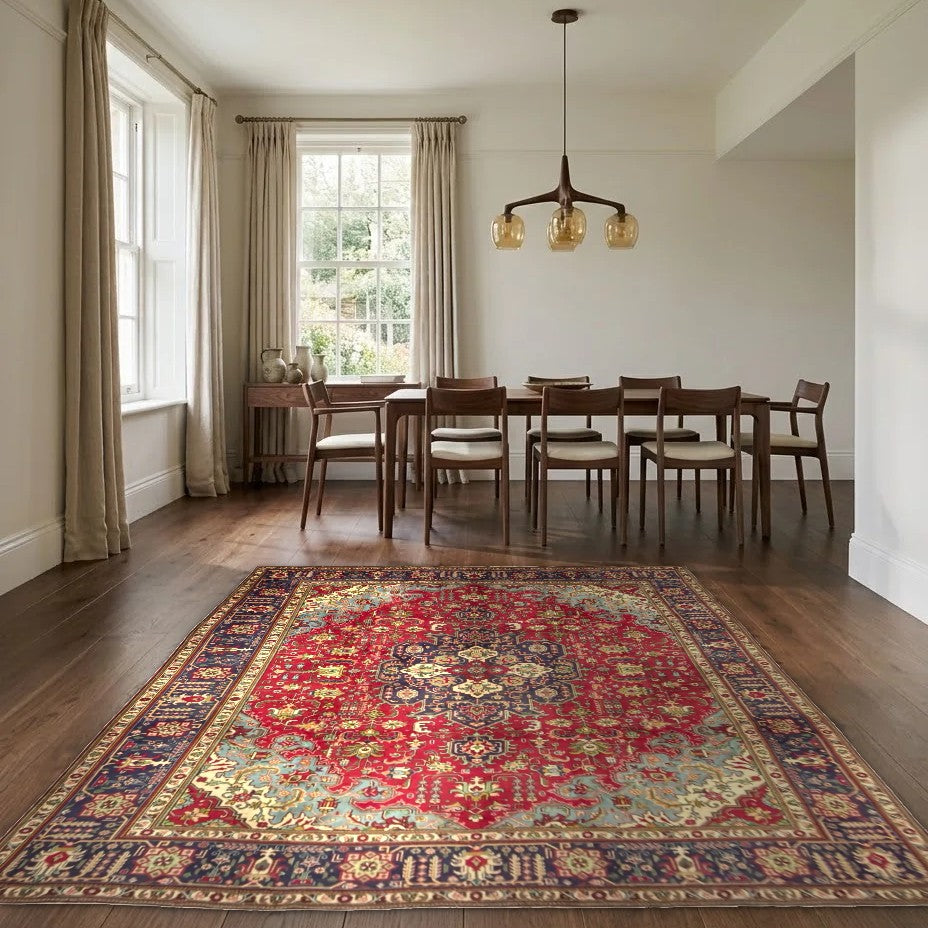 Room view: the rug on the floor of a furnished room