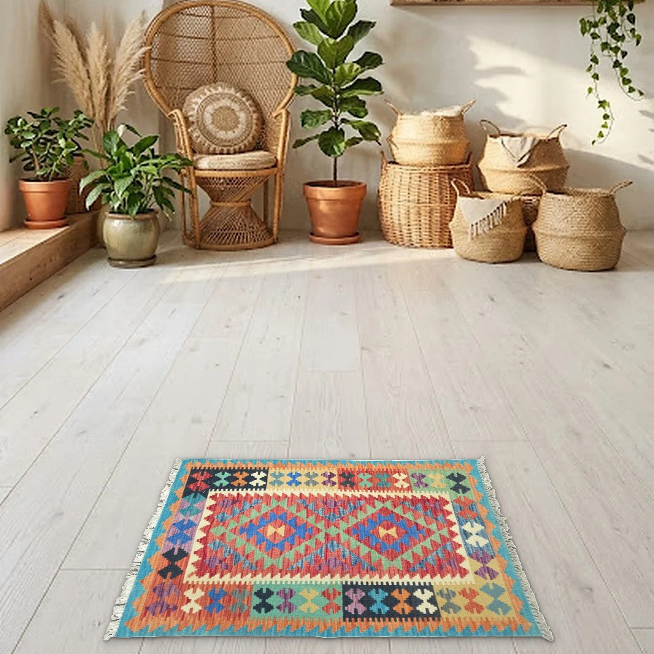 Room view: the rug on the floor of a furnished room
