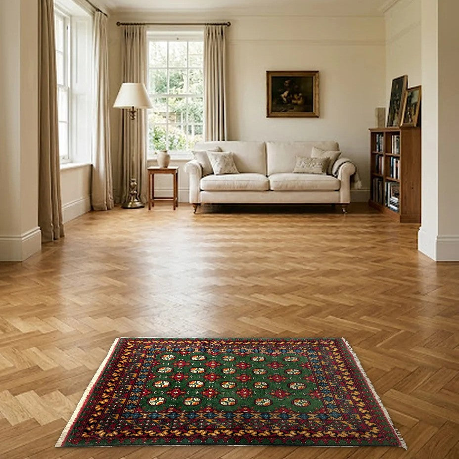 Room view: the rug on the floor of a furnished room