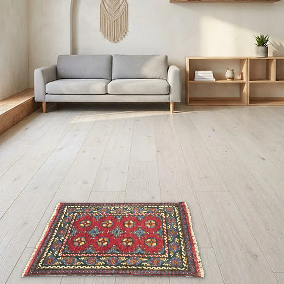 Room view: the rug on the floor of a furnished room