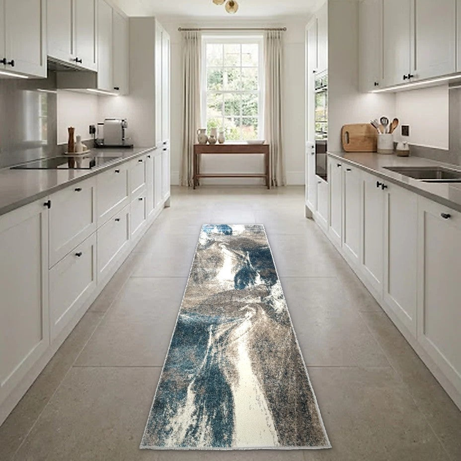 Room view: the rug on the floor of a furnished room