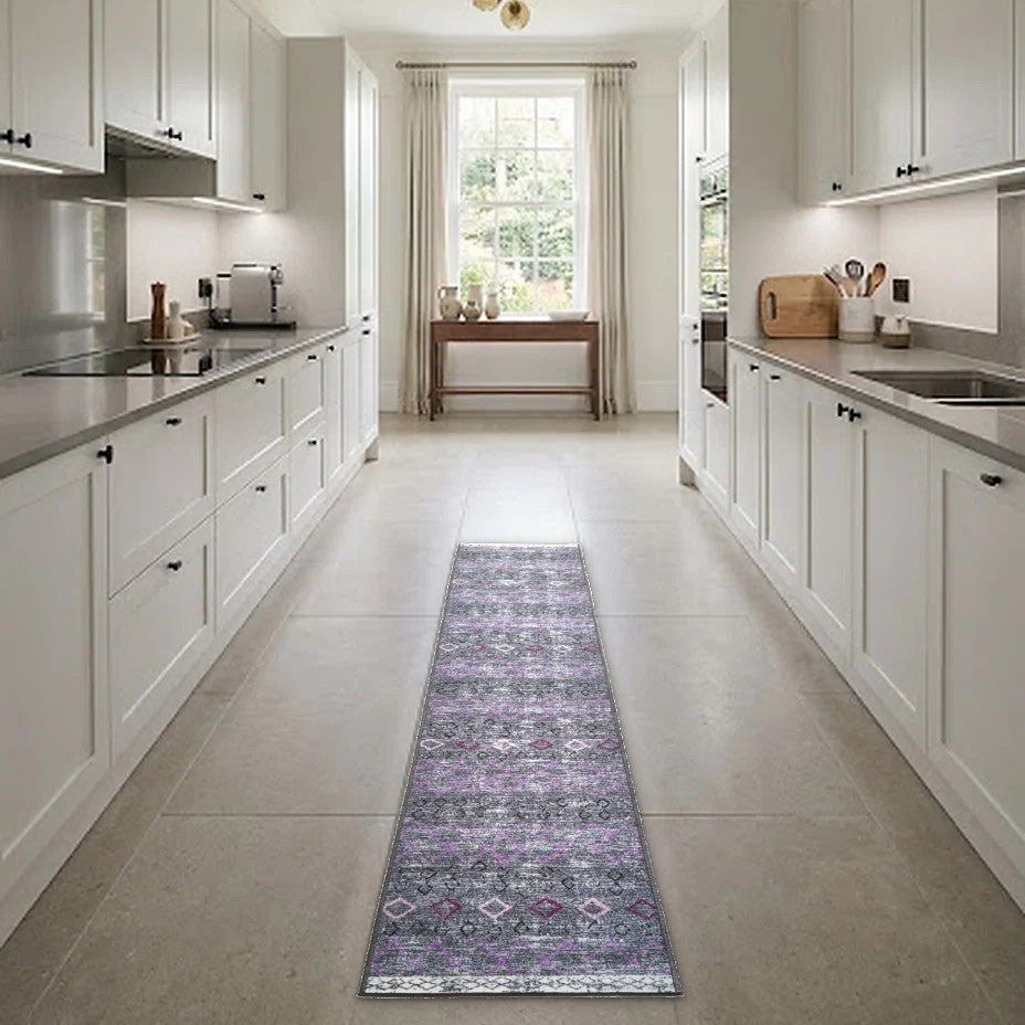 Room view: the rug on the floor of a furnished room