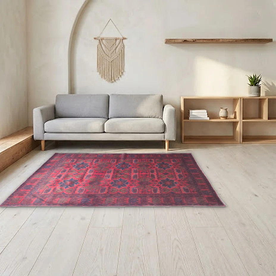 Room view: the rug on the floor of a furnished room, shown at its real size