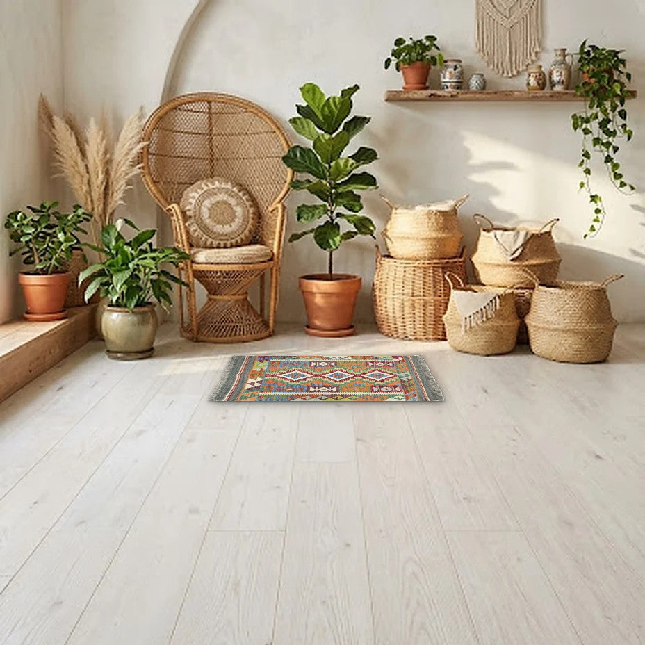Room view: the rug on the floor of a furnished room, shown at its real size