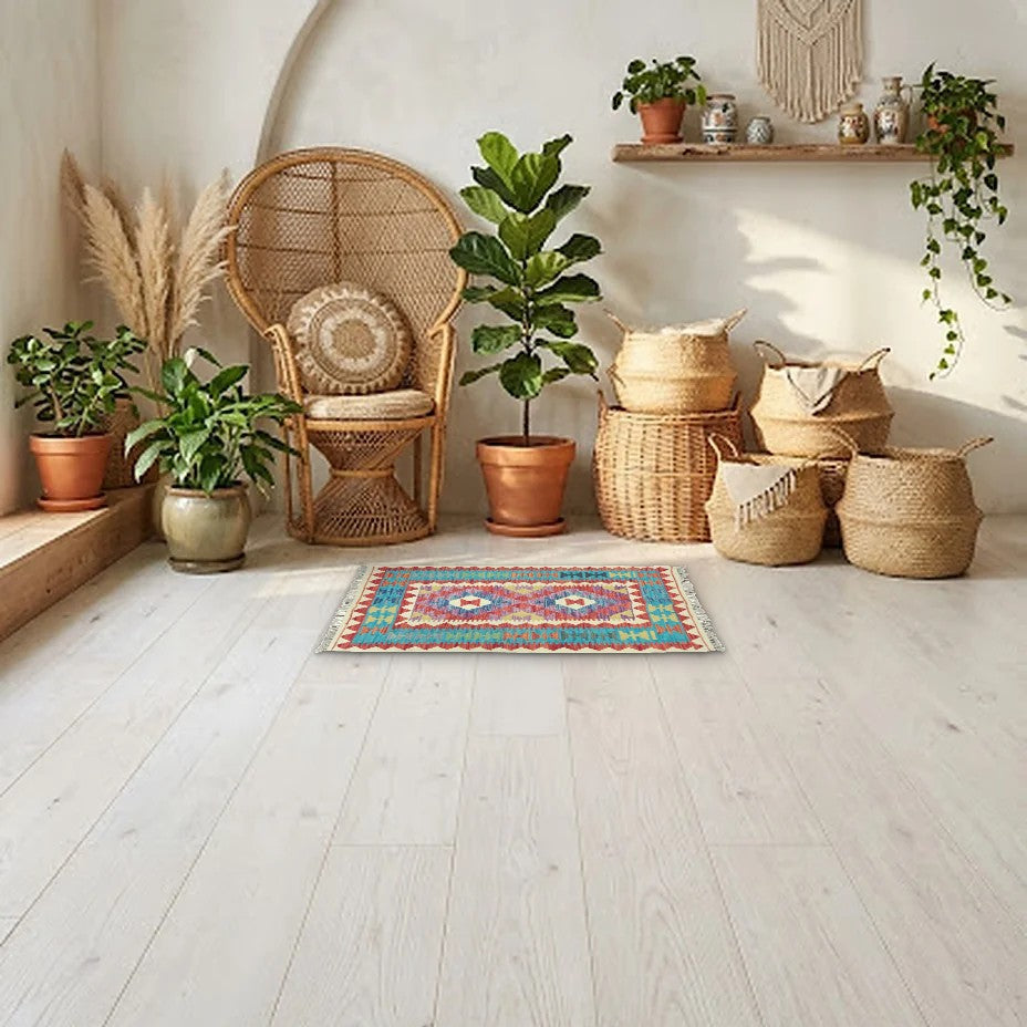 Room view: the rug on the floor of a furnished room, shown at its real size
