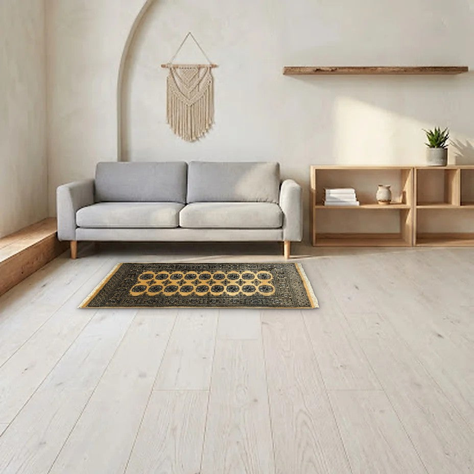 Room view: the rug on the floor of a furnished room, shown at its real size