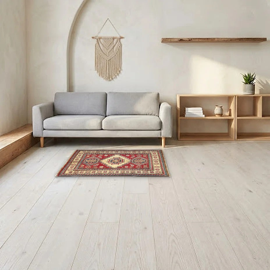 Room view: the rug on the floor of a furnished room, shown at its real size