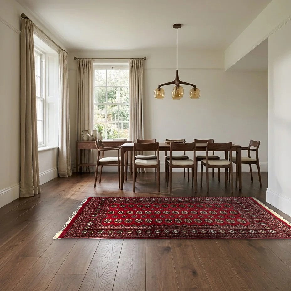 Room view: the rug on the floor of a furnished room, shown at its real size