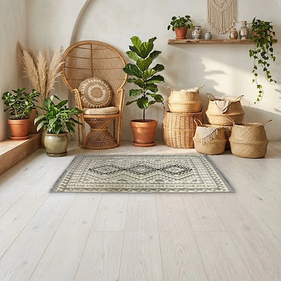 Room view: the rug on the floor of a furnished room, shown at its real size
