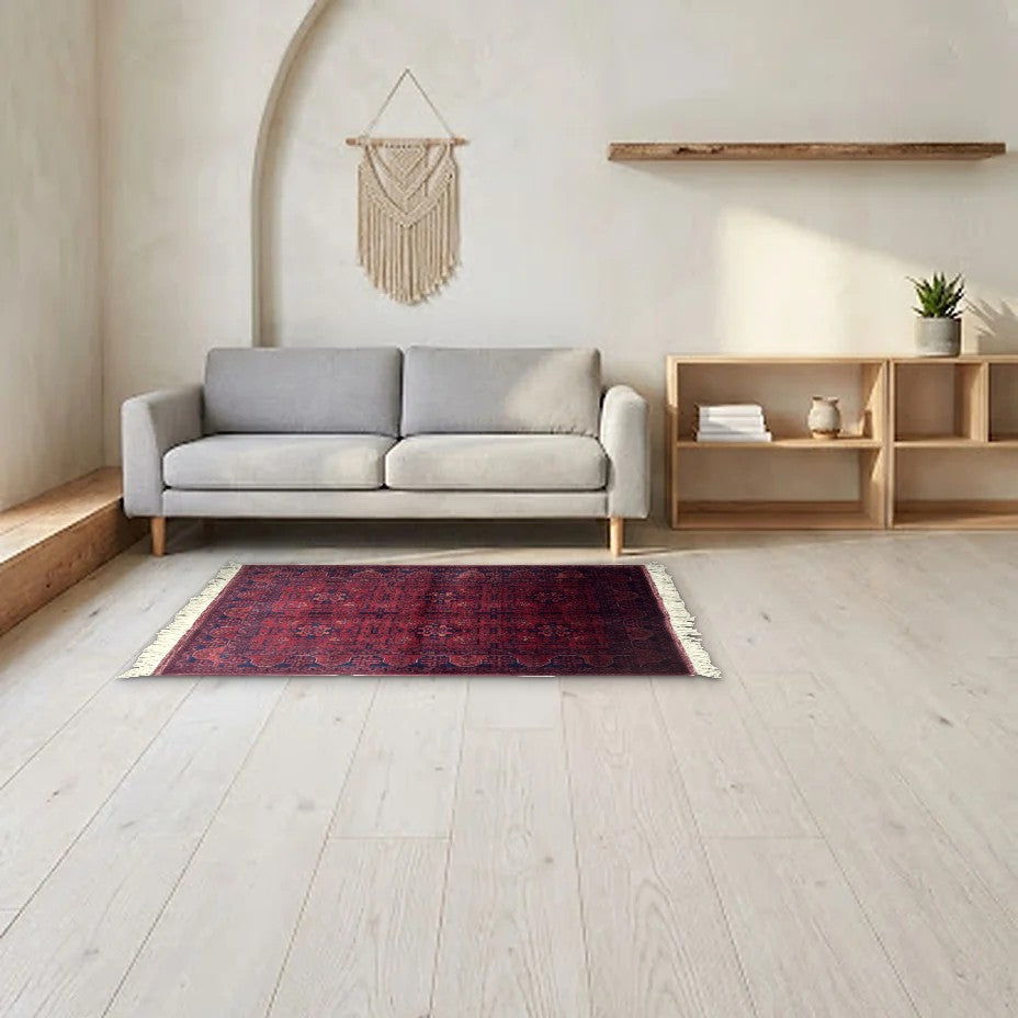 Room view: the rug on the floor of a furnished room, shown at its real size