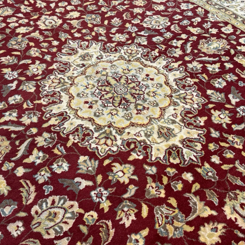 274 x 187 cm Afghan Chobi Sutri Hand-Knotted Wool Rug