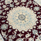 160 x 103 cm Hand Knotted Oval Persian Nain Nohla – Wool And Silk Rug