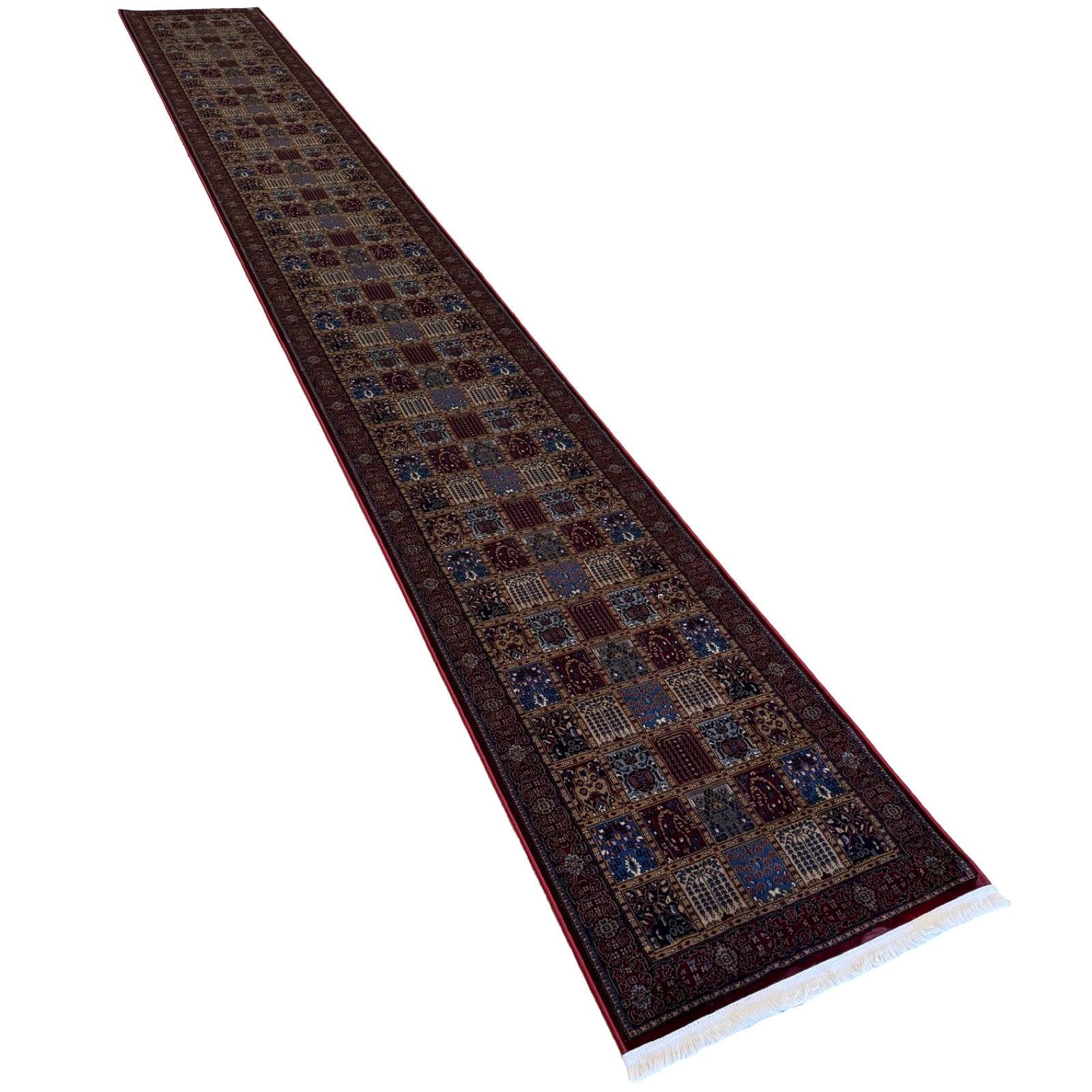 600 x 80cm Persian Bakhtiari Garden – Red Runner Rug