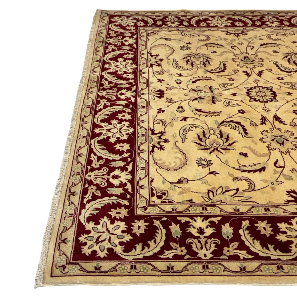 238 x 172 cm Beljik Chobi Belgian Hand-Knotted Wool Rug