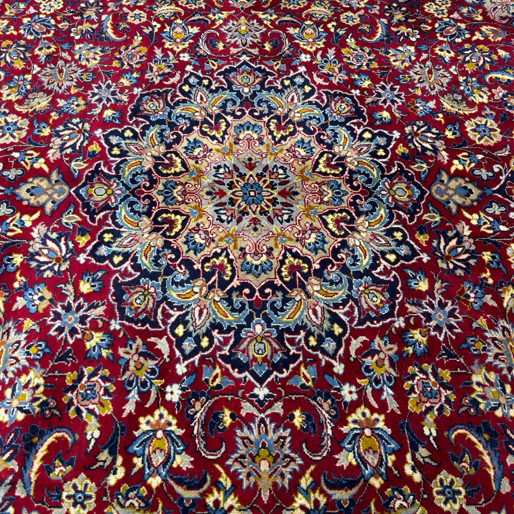 398 x 298 cm Hand-Knotted Mashad Persian Wool Rug
