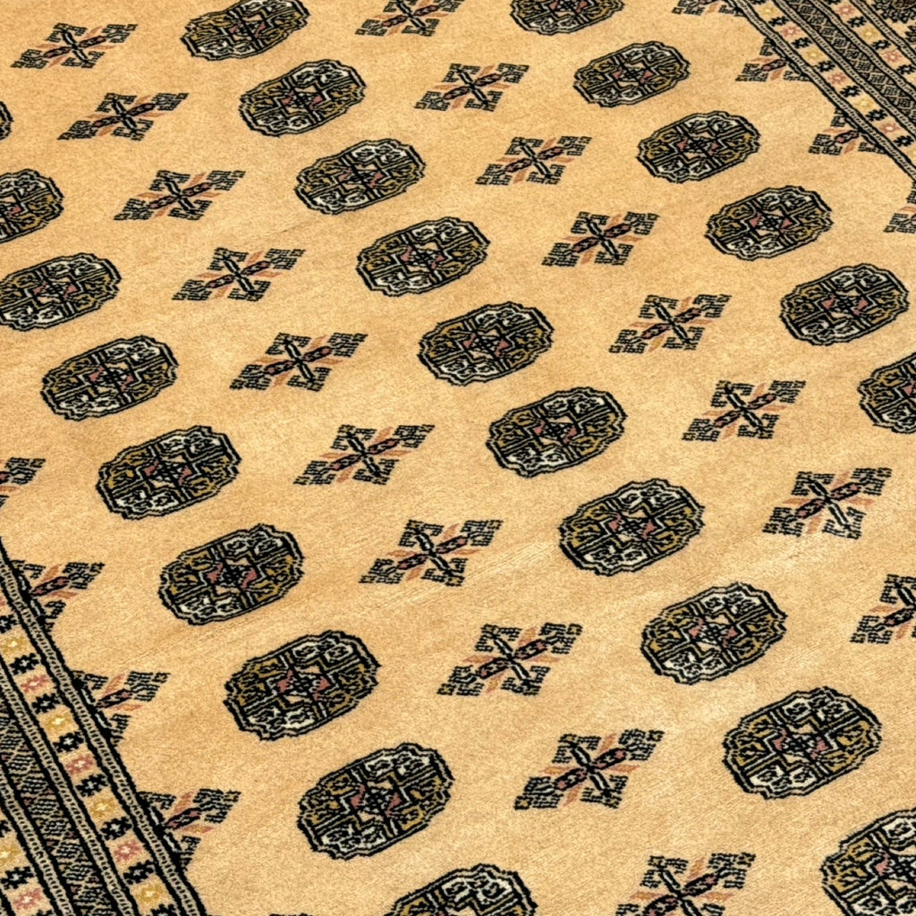 296 x 201 cm Hand-Knotted Karachi Bokhara – Beige Rug