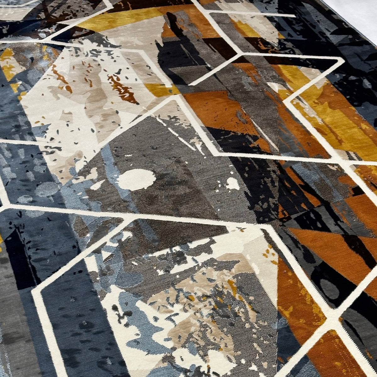 290 x 200 cm Modern Design Machine Made Rug