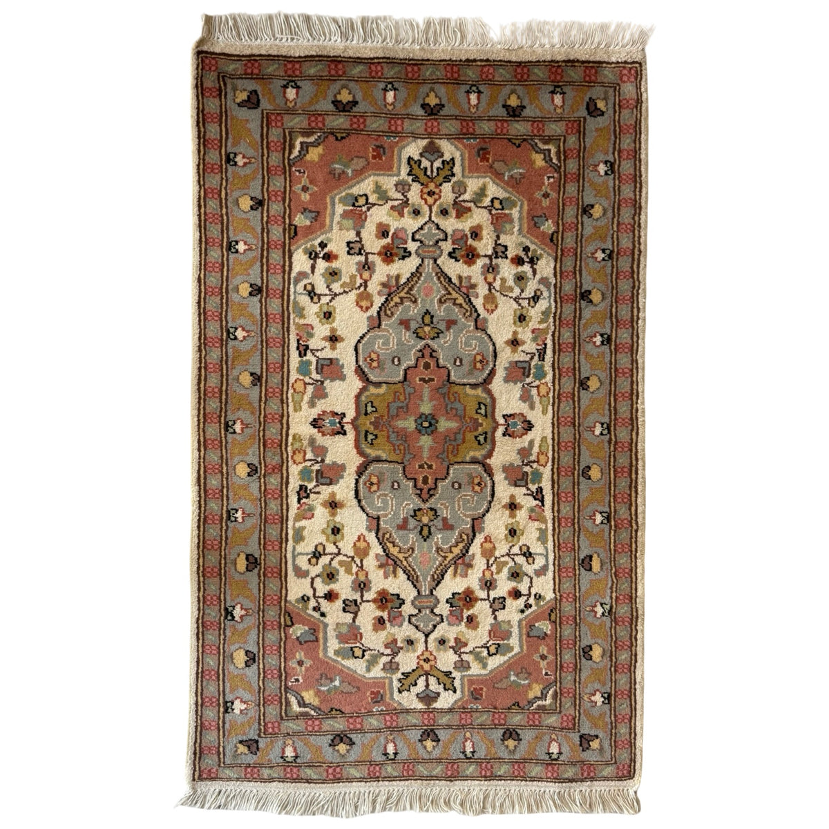 122 x 75 cm Hand Knotted Jaipur Silk Touch – Viscose Rug