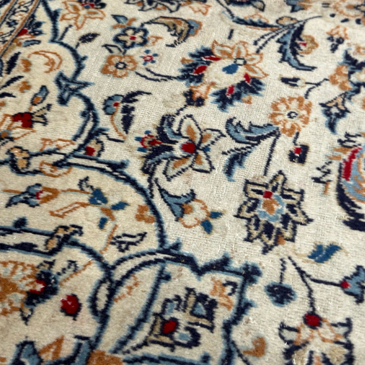 344 x 257 cm Hand Knotted Persian Cream Kashan Wool Rug