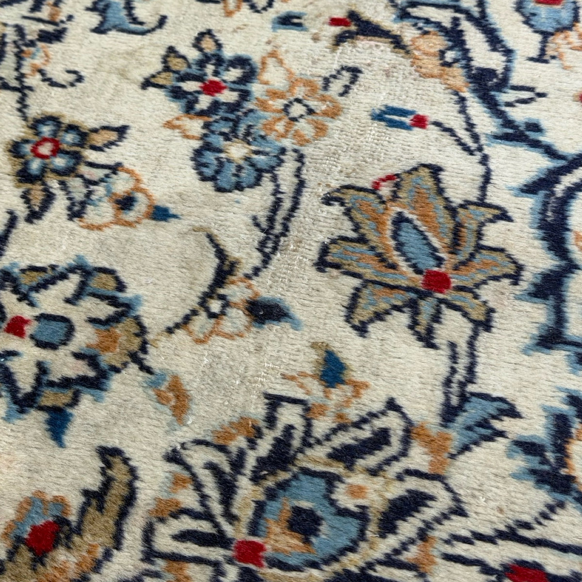 344 x 257 cm Hand Knotted Persian Cream Kashan Wool Rug