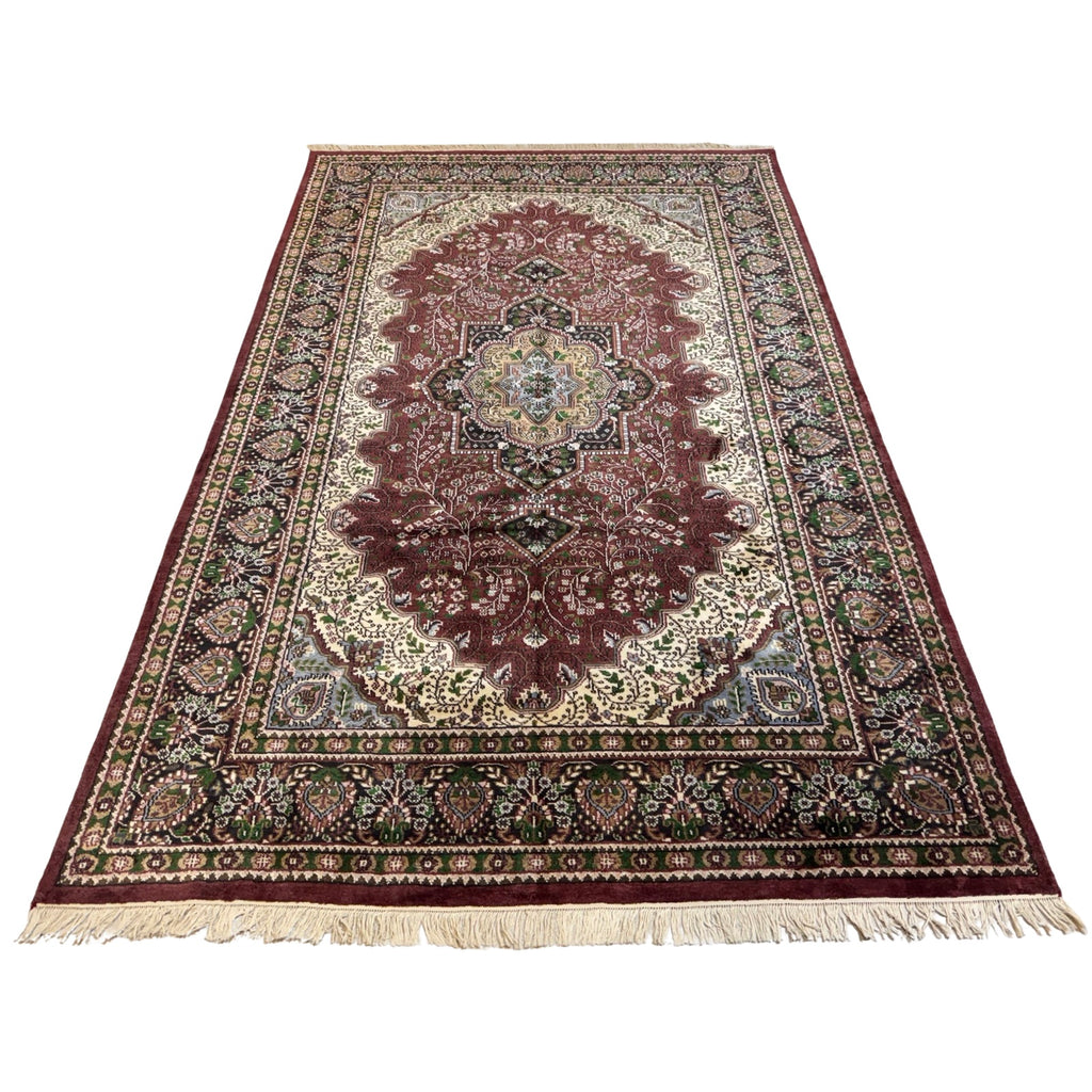 275 x 180 cm Hand Knotted Indian Jaipur Oriental Rug