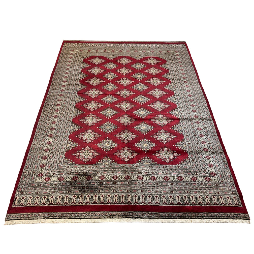 252 x 184 cm Hand Knotted Beige Karachi Jaldar – Wool Rug