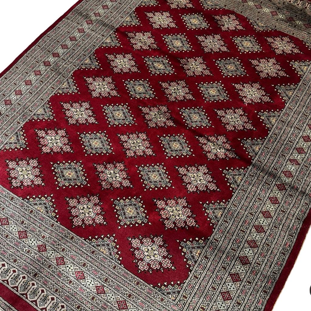 252 x 184 cm Hand Knotted Beige Karachi Jaldar – Wool Rug