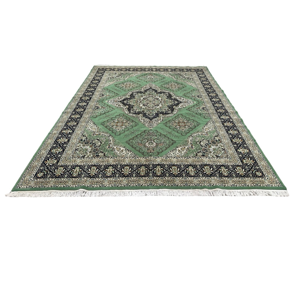 400 x 300 cm Persian Machine-Made Tabriz Soft Green Rug