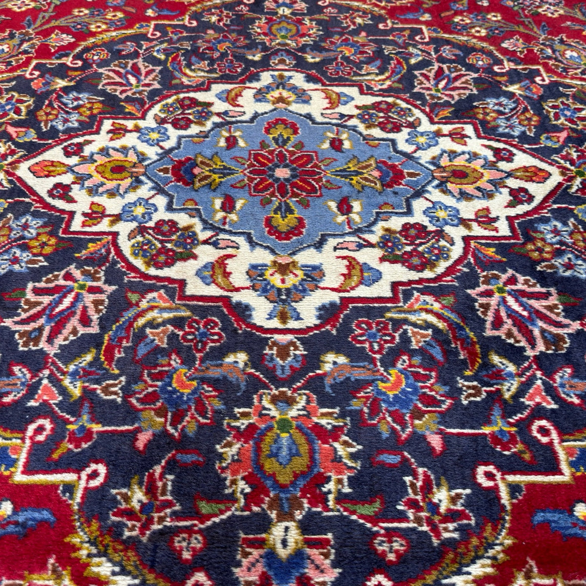 380 x 295 cm Hand Knotted Persian Kashan – Wool Rug