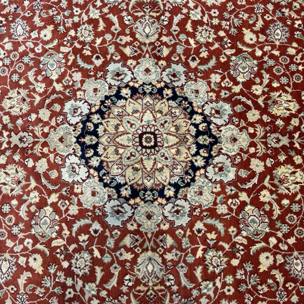 275 x 183 cm Afghan Chobi Sutri Hand-Knotted Wool Rug